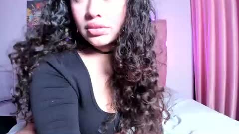Curlina online show from 07-03-26, 12:33