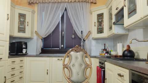 Snapshot of tunderose chatting on 03-03-25, 07:54 Tunde online show from 03-03-25, 07:54