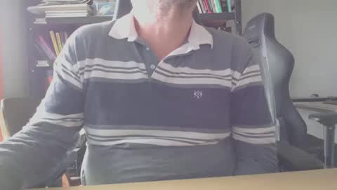 Snapshot of turbocad chatting on 11-28-25, 04:59 turbocad online show from 11-28-25, 04:59