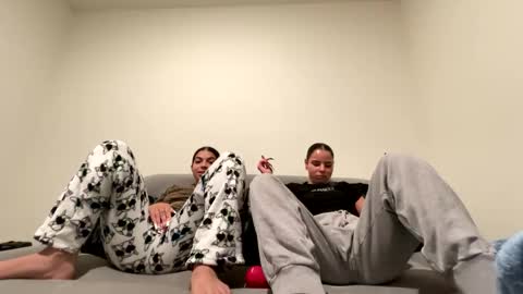 Tus reinas online show from 01-07-25, 06:38