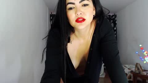 tuti online show from 12-22-24, 10:47