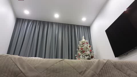 Ariana online show from 12-16-24, 02:25