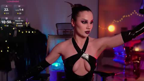 Miss Veth online show from 03-15-26, 06:52