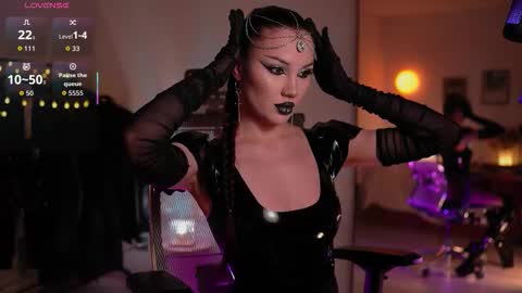 Miss Veth online show from 03-28-26, 03:39