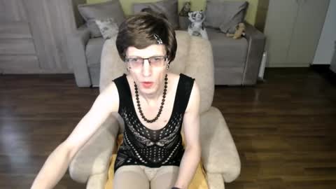 Clementine online show from 05-06-26, 08:41