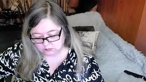 Lana online show from 02-09-25, 11:46