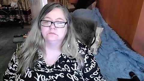 Lana online show from 02-11-25, 05:16