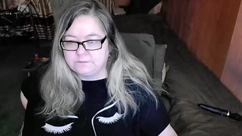 Lana online show from 02-16-25, 08:11