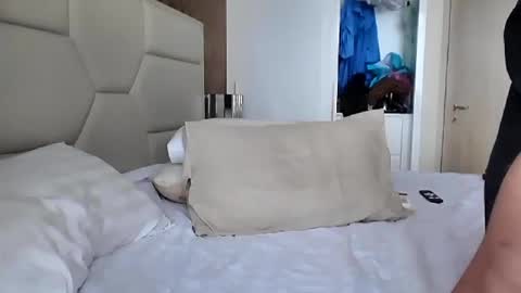 Lana online show from 08-06-26, 12:34