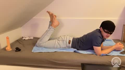 Twink Boy online show from 10-07-25, 10:18