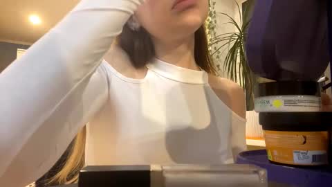 Emily online show from 02-05-26, 03:38