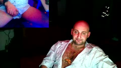Snapshot of twardyidlugi chatting on 12-22-24, 01:34 twardyidlugi online show from 12-22-24, 01:34