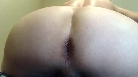 Snapshot of twayne29x chatting on 03-05-26, 05:47 twayne29x online show from 03-05-26, 05:47