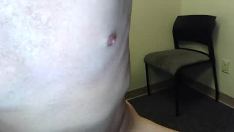 Snapshot of twayne29x chatting on 04-19-26, 10:34 twayne29x online show from 04-19-26, 10:34
