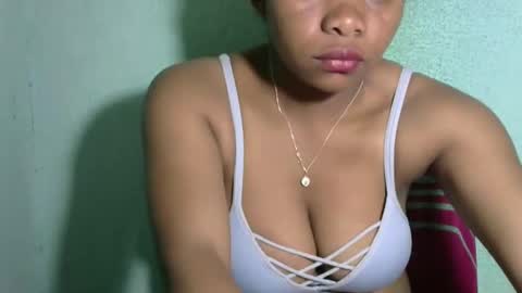 Snapshot of twenkle chatting on 12-11-24, 04:49 LORAH online show from 12-11-24, 04:49