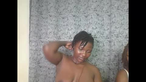 twerker_lyly online show from 09-18-25, 03:47