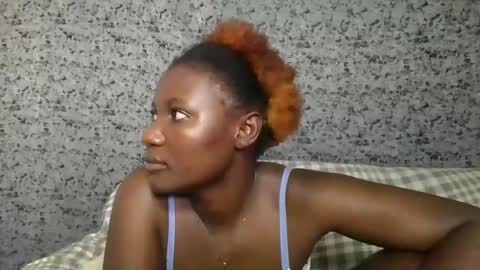 twerker_lyly online show from 10-24-25, 11:06