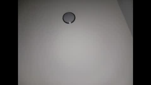 Snapshot of twest84 chatting on 10-06-25, 10:34 twest84 online show from 10-06-25, 10:34