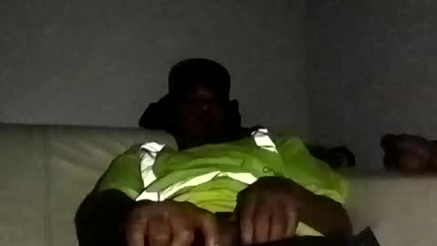 Snapshot of twest84 chatting on 12-17-25, 05:57 twest84 online show from 12-17-25, 05:57