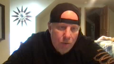 Snapshot of twiinsoul chatting on 01-06-25, 02:37 twiinsoul online show from 01-06-25, 02:37