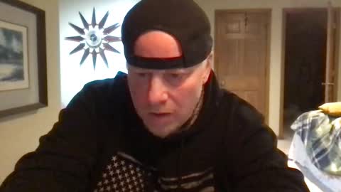 Snapshot of twiinsoul chatting on 02-14-25, 04:26 twiinsoul online show from 02-14-25, 04:26