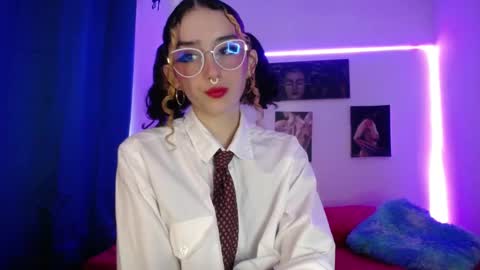 Snapshot of twinflamesxx chatting on 10-25-25, 05:30 TwinFlamesXX online show from 10-25-25, 05:30