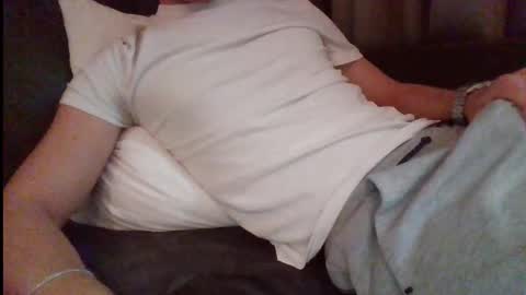 Snapshot of twink22cm_ chatting on 11-21-25, 11:42 Twink22cm online show from 11-21-25, 11:42