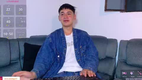 Snapshot of twink_daren chatting on 04-15-26, 07:10 Mr Daren online show from 04-15-26, 07:10