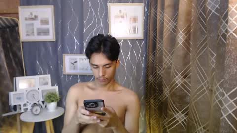 Aladin online show from 12-28-24, 03:37
