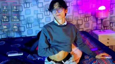 Snapshot of twink_sebas7 chatting on 04-24-26, 12:18 Sebastin online show from 04-24-26, 12:18