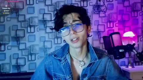 Snapshot of twink_sebas7 chatting on 05-06-26, 12:10 Sebastin online show from 05-06-26, 12:10