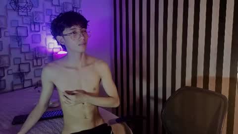Snapshot of twink_sebas7 chatting on 06-28-26, 12:22 Sebastin online show from 06-28-26, 12:22