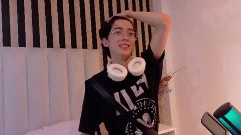 Snapshot of twink_sebas7 chatting on 07-30-26, 09:03 Sebastin online show from 07-30-26, 09:03