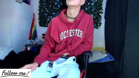 Snapshot of twink_sebas_ chatting on 01-11-25, 02:25 Bad boy sebastian online show from 01-11-25, 02:25