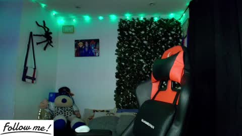 Snapshot of twink_sebas_ chatting on 01-30-25, 04:27 Bad boy sebastian online show from 01-30-25, 04:27