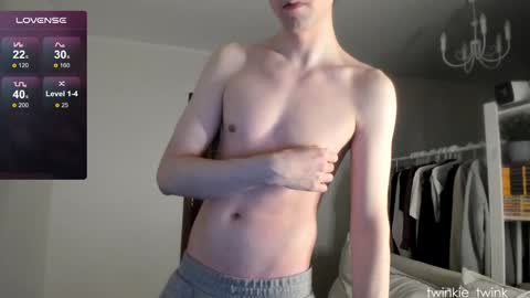 Andy online show from 02-09-25, 01:55