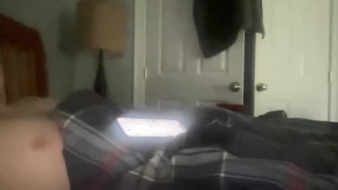 Snapshot of twinkmikexxx12 chatting on 03-29-26, 06:19 mike online show from 03-29-26, 06:19