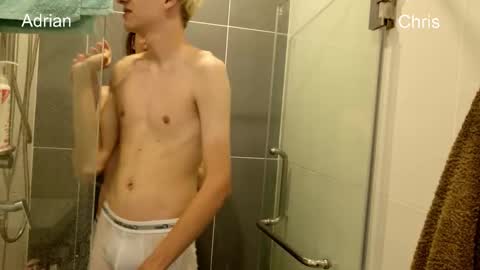 Snapshot of twinks_inlove chatting on 09-28-25, 12:10 Adrian Chris vers online show from 09-28-25, 12:10