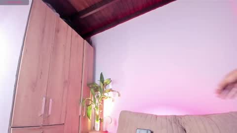 twinksboys_23 online show from 10-21-25, 11:33