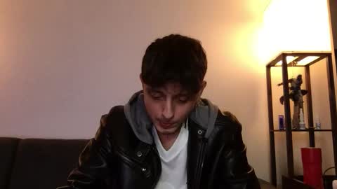 Derrick online show from 12-03-25, 03:47