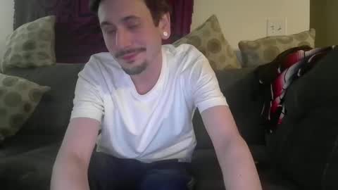 TwinkyMcgee online show from 04-09-26, 05:51