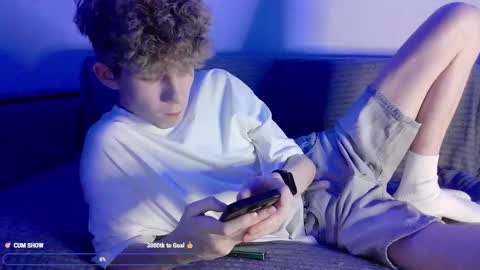 TwiShadow online show from 03-18-26, 08:01