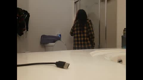 Snapshot of twistedlilpunk chatting on 03-05-25, 07:49 twistedlilpunk online show from 03-05-25, 07:49