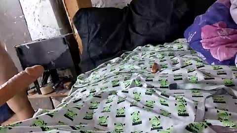 Snapshot of twistedlilpunk chatting on 12-21-25, 11:17 twistedlilpunk online show from 12-21-25, 11:17