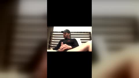 Snapshot of twister1976hasha chatting on 02-17-26, 08:44 twister1976hasha online show from 02-17-26, 08:44