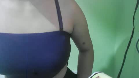 twitamscouple4u online show from 10-18-25, 04:26