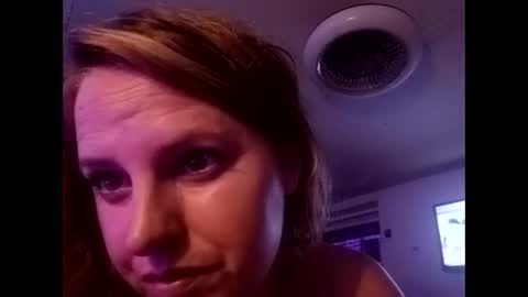 Twocrazy85 online show from 03-09-25, 08:29