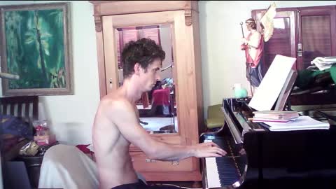 TobeBritta online show from 01-19-25, 04:46