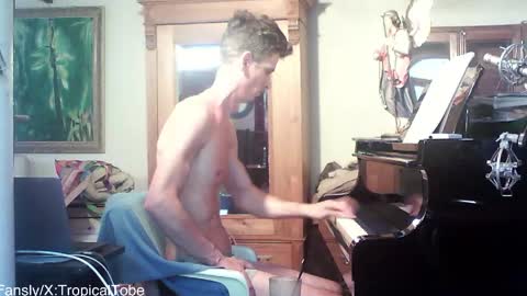 TobeBritta online show from 03-23-26, 08:02