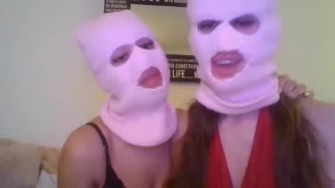 Snapshot of twogirlslove chatting on 03-19-26, 04:16 AvaMini online show from 03-19-26, 04:16